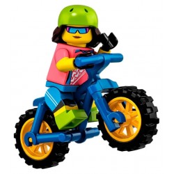 LEGO Minifigures 71025-09 pas cher, Série 19 - La promeneuse de chien